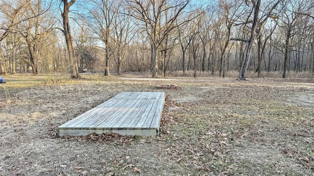 115 Riverside Drive, Watts, OK 74964