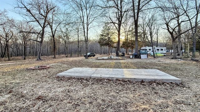 115 Riverside Drive, Watts, OK 74964