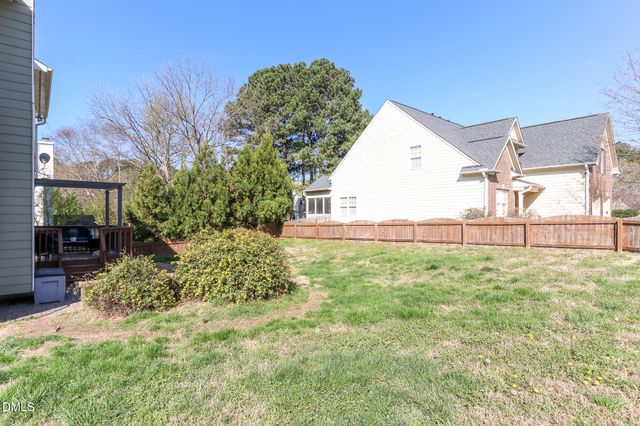 120 Carolina Town Lane, Holly Springs, NC 27540