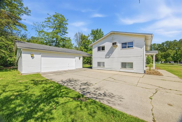 1680 Tudor Drive, Ann Arbor, MI 48103