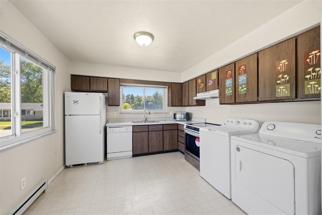 1680 Tudor Drive, Ann Arbor, MI 48103