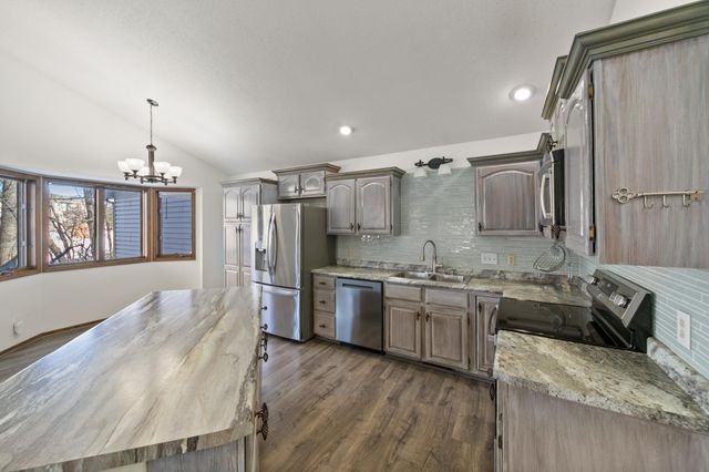 13416 Parkwood Drive, Burnsville, MN 55337