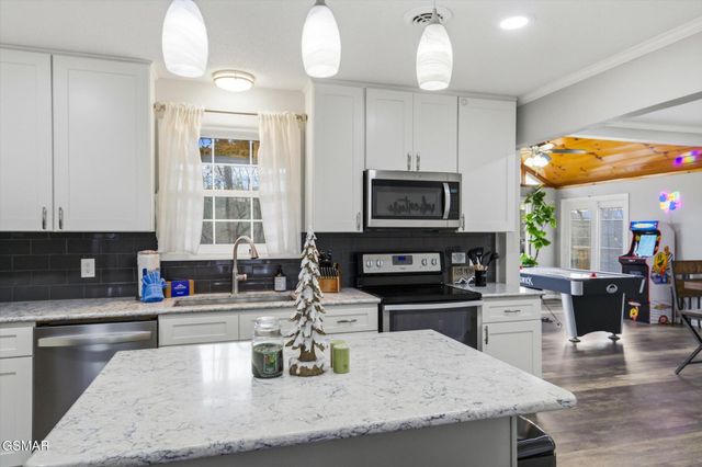 2887 Pine Haven Drive, Sevierville, TN 37862