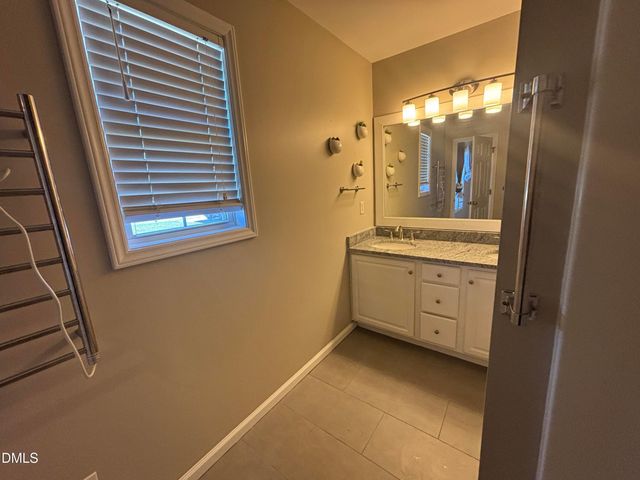 116 S Friars Chase, Fuquay Varina, NC 27526