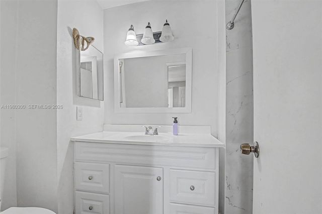 6525 W 26th Dr 204-37, Hialeah, FL 33016