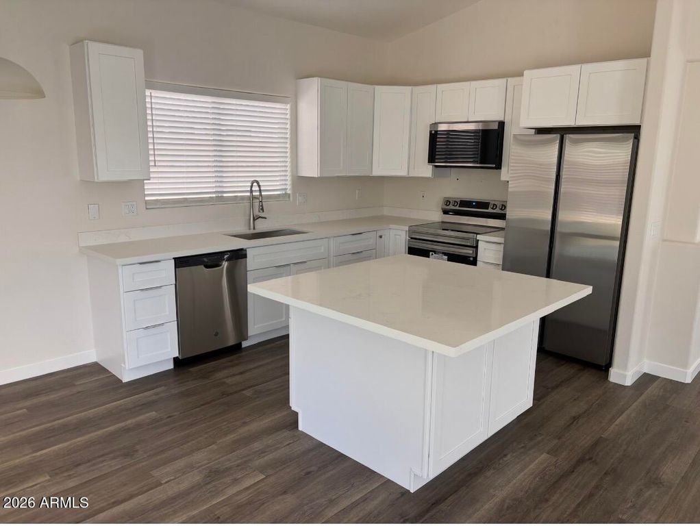 4723 E MOUNTAIN SAGE Drive, Phoenix, AZ 85044 — photo 2