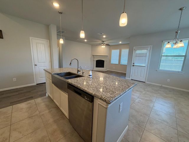 5702 Kenloch Court, Pasadena, TX 77505