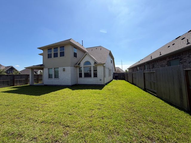 5702 Kenloch Court, Pasadena, TX 77505