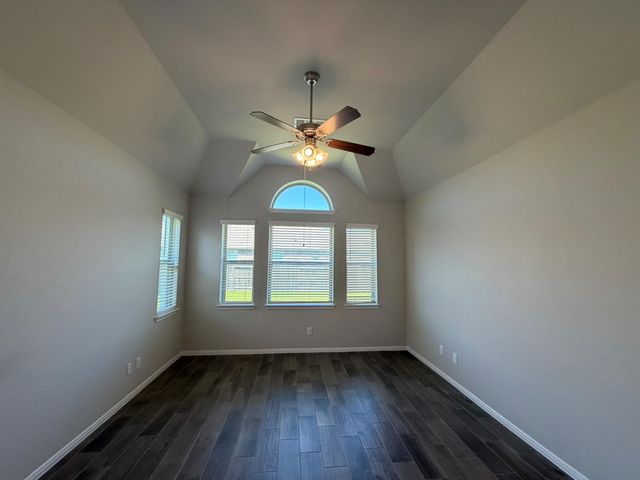 5702 Kenloch Court, Pasadena, TX 77505