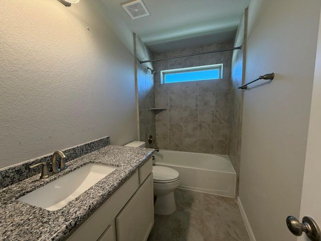 5702 Kenloch Court, Pasadena, TX 77505