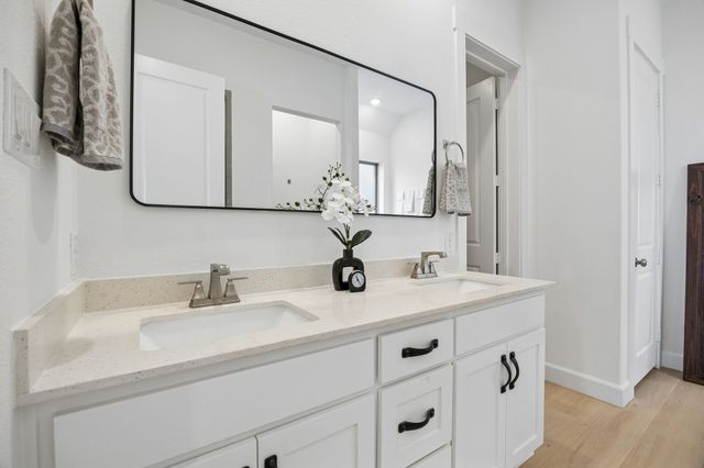 2145 Bonnell Street, Carrollton, TX 75010