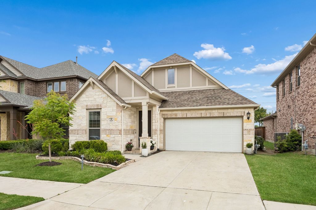 2145 Bonnell Street, Carrollton, TX 75010