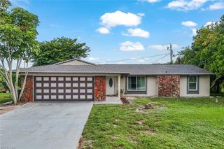 8110 Valencia RD, Fort Myers, FL 33967
