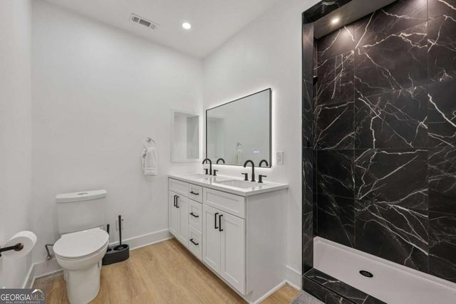 2556 Kickerillo Way SE, Atlanta, GA 30316