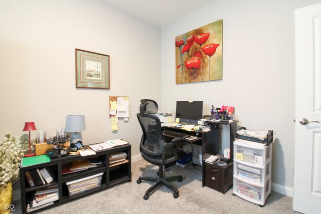 914 Ridge Rock Lane, Bargersville, IN 46106