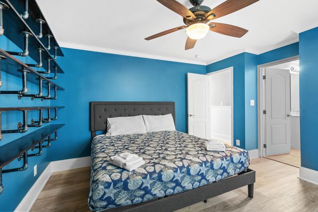 304 S Hillside Drive B, North Myrtle Beach, SC 29582