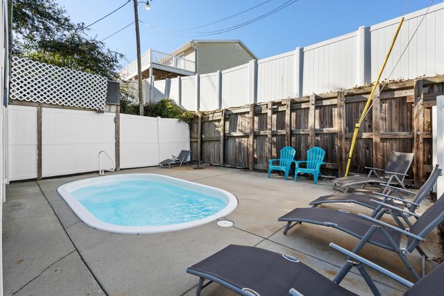 304 S Hillside Drive B, North Myrtle Beach, SC 29582