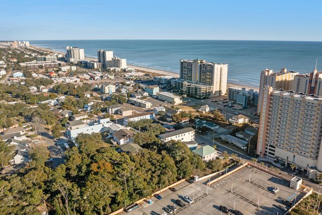 304 S Hillside Drive B, North Myrtle Beach, SC 29582