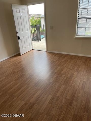 1290 9th St Apt 103, Daytona Beach, FL 32117