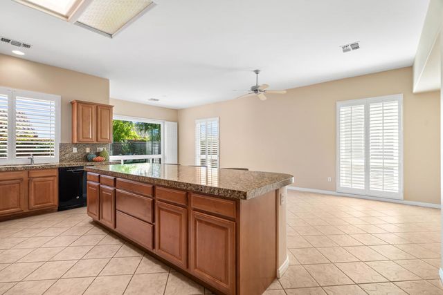 35882 Royal Sage Court, Palm Desert, CA 92211