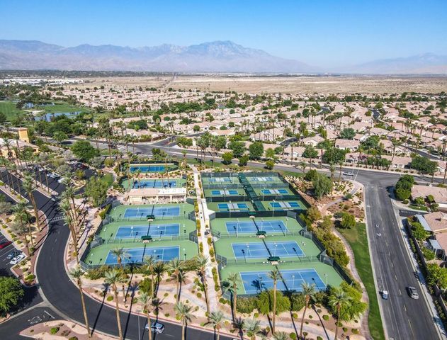 35882 Royal Sage Court, Palm Desert, CA 92211