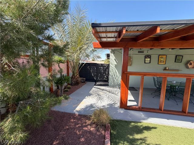 1816 Wengert Avenue, Las Vegas, NV 89104