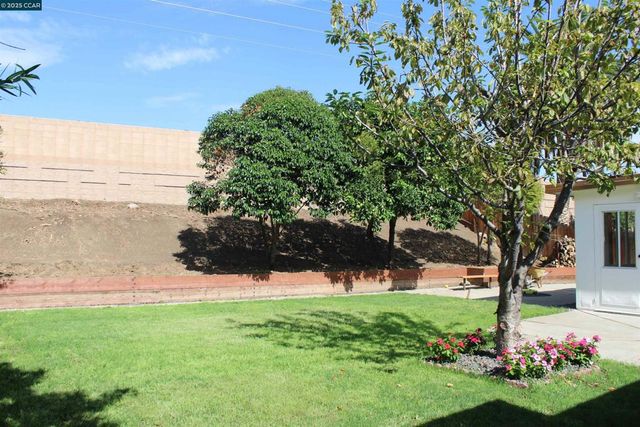 1412 Buchanan rd, Antioch, CA 94509