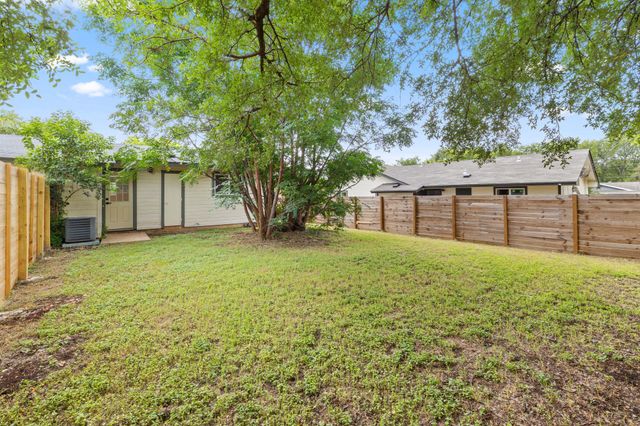 4908 Hawk CV 2, Austin, TX 78745