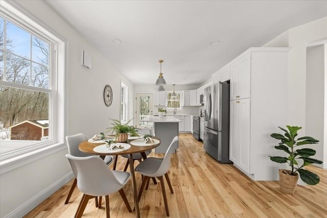 567 Park St, Attleboro, MA 02703