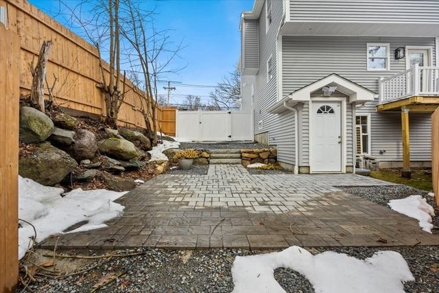 567 Park St, Attleboro, MA 02703