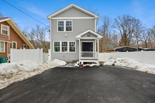 567 Park St, Attleboro, MA 02703