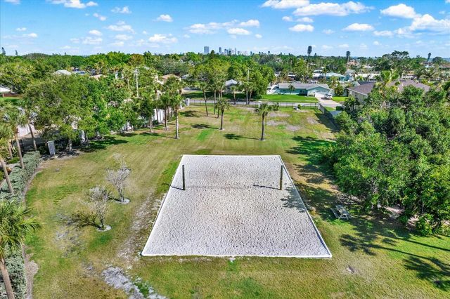 5162 SALMON DRIVE SE C, St Petersburg, FL 33705