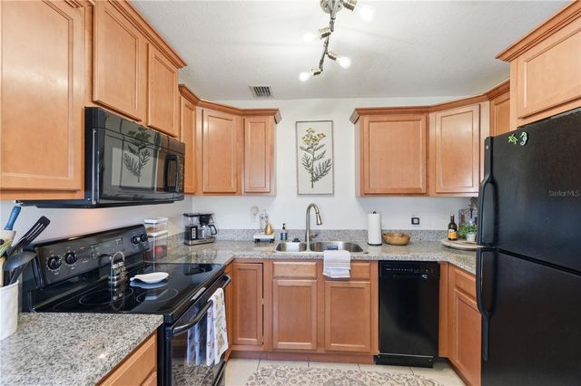 5162 SALMON DRIVE SE C, St Petersburg, FL 33705