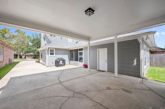 8590 Oliver Ave, Baton Rouge, LA 70809
