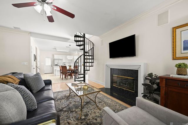 8590 Oliver Ave, Baton Rouge, LA 70809