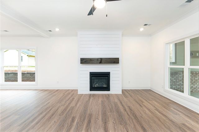 328 Point Road, Westminster, SC 29693