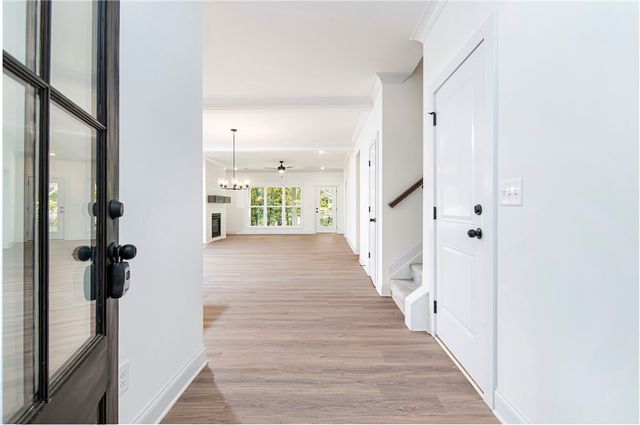 328 Point Road, Westminster, SC 29693