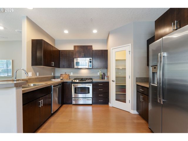 4899 Nw BLANDY Ter, Portland, OR 97229