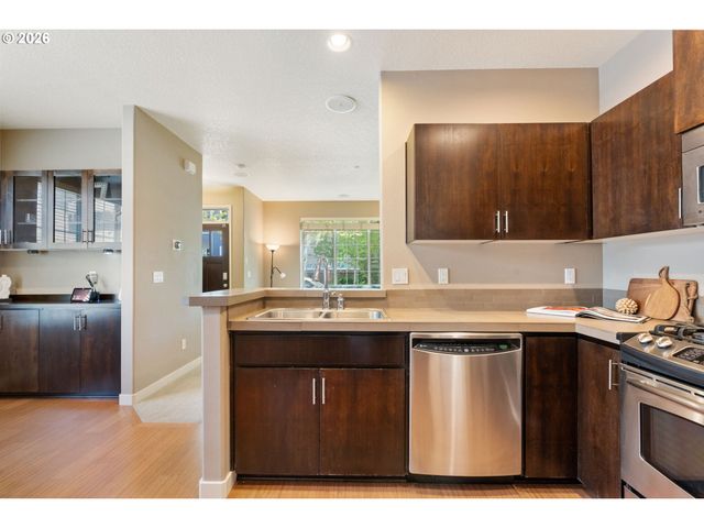4899 Nw BLANDY Ter, Portland, OR 97229