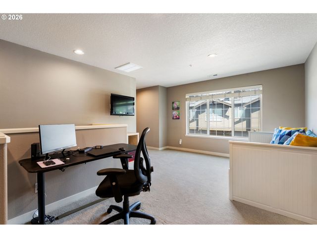4899 Nw BLANDY Ter, Portland, OR 97229