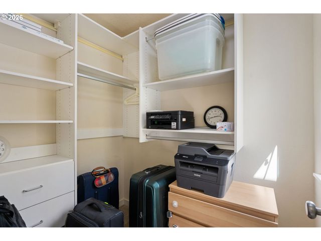 4899 Nw BLANDY Ter, Portland, OR 97229