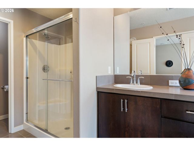 4899 Nw BLANDY Ter, Portland, OR 97229