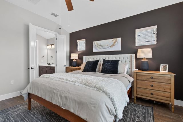 221 Sweeping Sage LN, San Marcos, TX 78666
