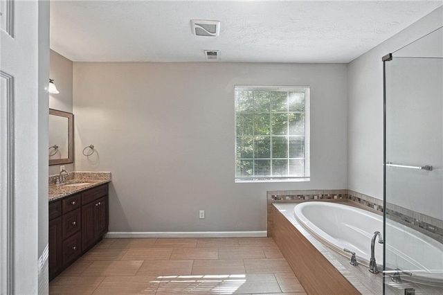 3038 Panther Trail SW, Atlanta, GA 30311