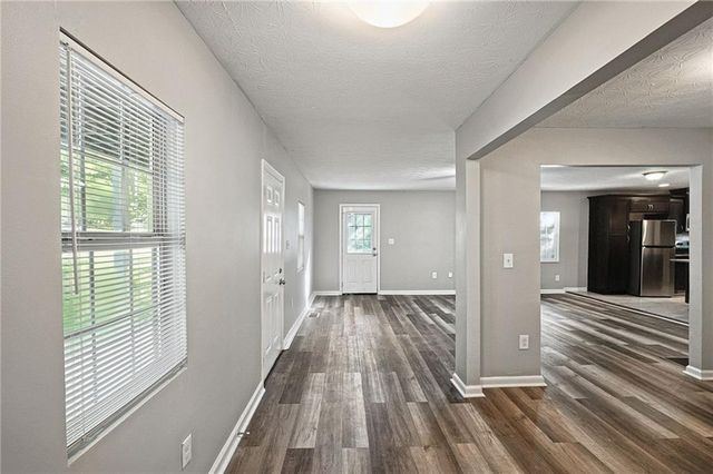 3038 Panther Trail SW, Atlanta, GA 30311