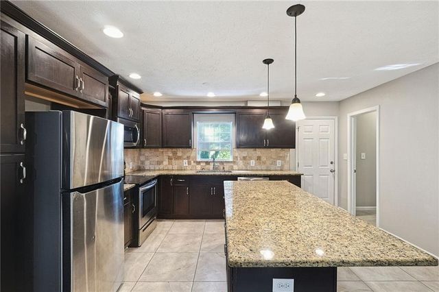 3038 Panther Trail SW, Atlanta, GA 30311