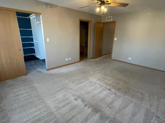 458 Landmark Avenue 458, Yorkville, IL 60560