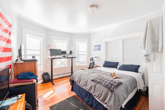 2 Elton St 1, Boston, MA 02125