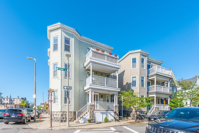 2 Elton St 1, Boston, MA 02125