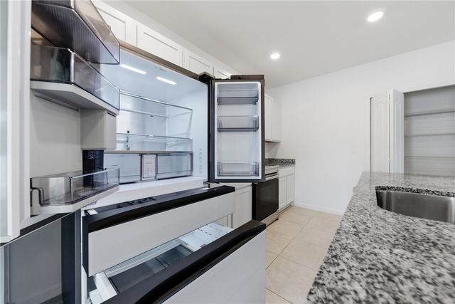 131 College Street, Kingsland, GA 31548